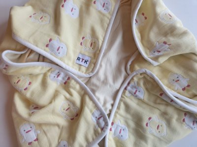 Strålningsskyddande Babyfilt RTK | Gul med kycklingar | 95x105 